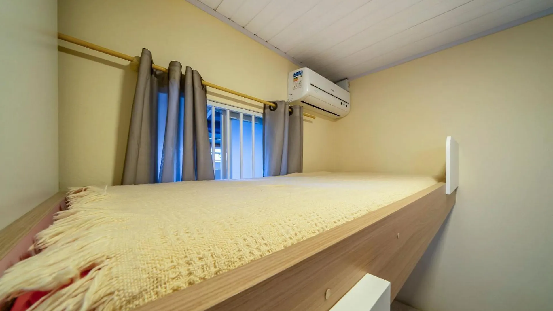 #17-T - Hospedagem Em Canto Grande, Bombinhas Holiday home