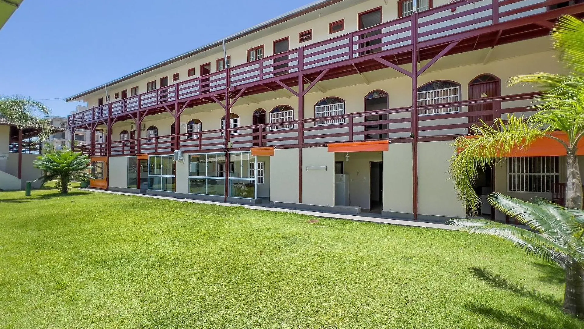 #17-T - Hospedagem Em Canto Grande, Bombinhas